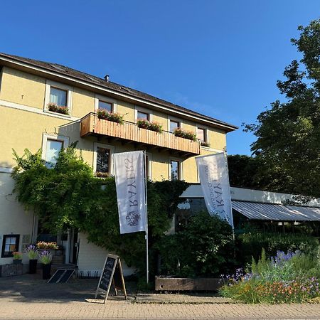 Zum Rayers Cafe-Restaurant & Boutique-Hotel Niederrotweil Dış mekan fotoğraf