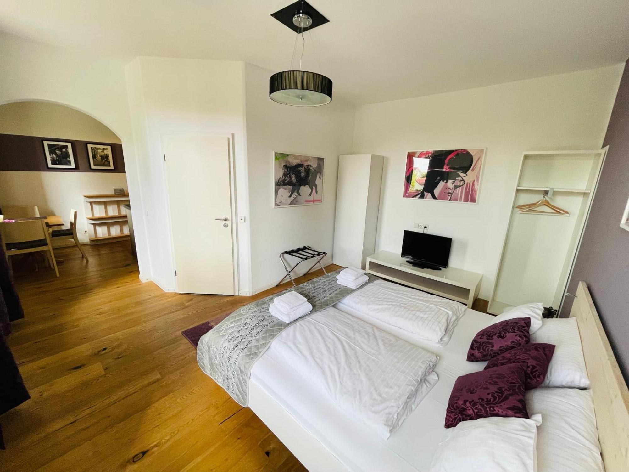 Zum Rayers Cafe-Restaurant & Boutique-Hotel Niederrotweil Oda fotoğraf