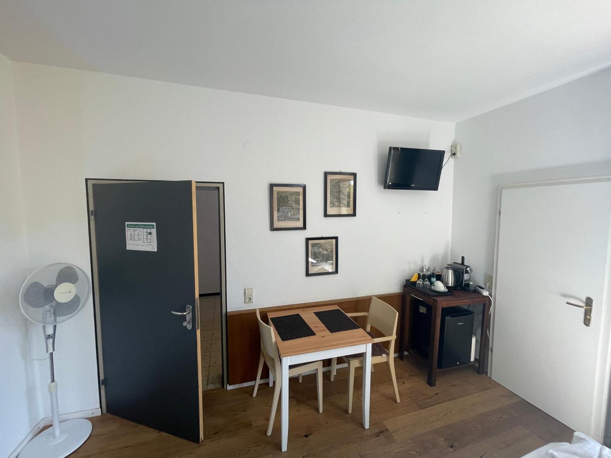 Zum Rayers Cafe-Restaurant & Boutique-Hotel Niederrotweil Oda fotoğraf
