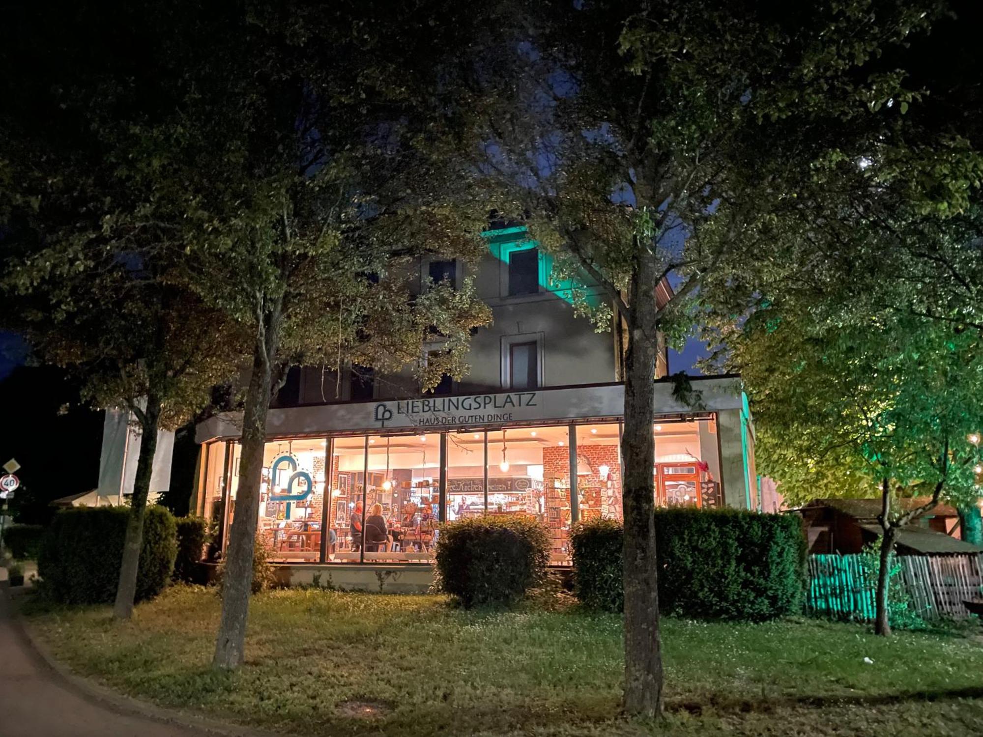 Zum Rayers Cafe-Restaurant & Boutique-Hotel Niederrotweil Dış mekan fotoğraf
