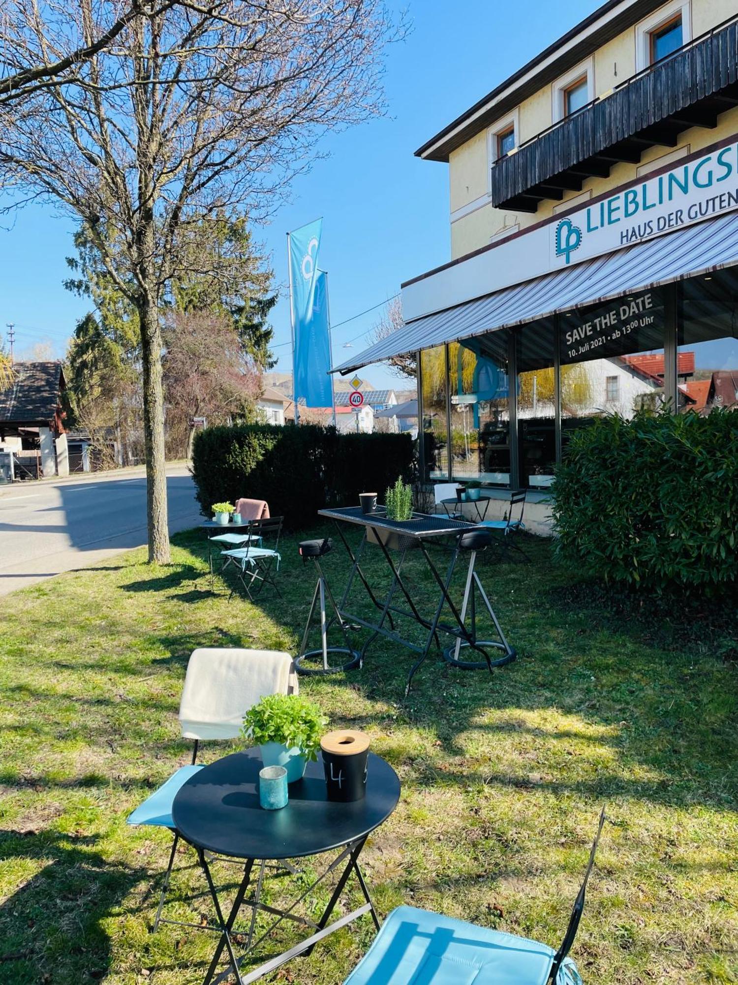 Zum Rayers Cafe-Restaurant & Boutique-Hotel Niederrotweil Dış mekan fotoğraf