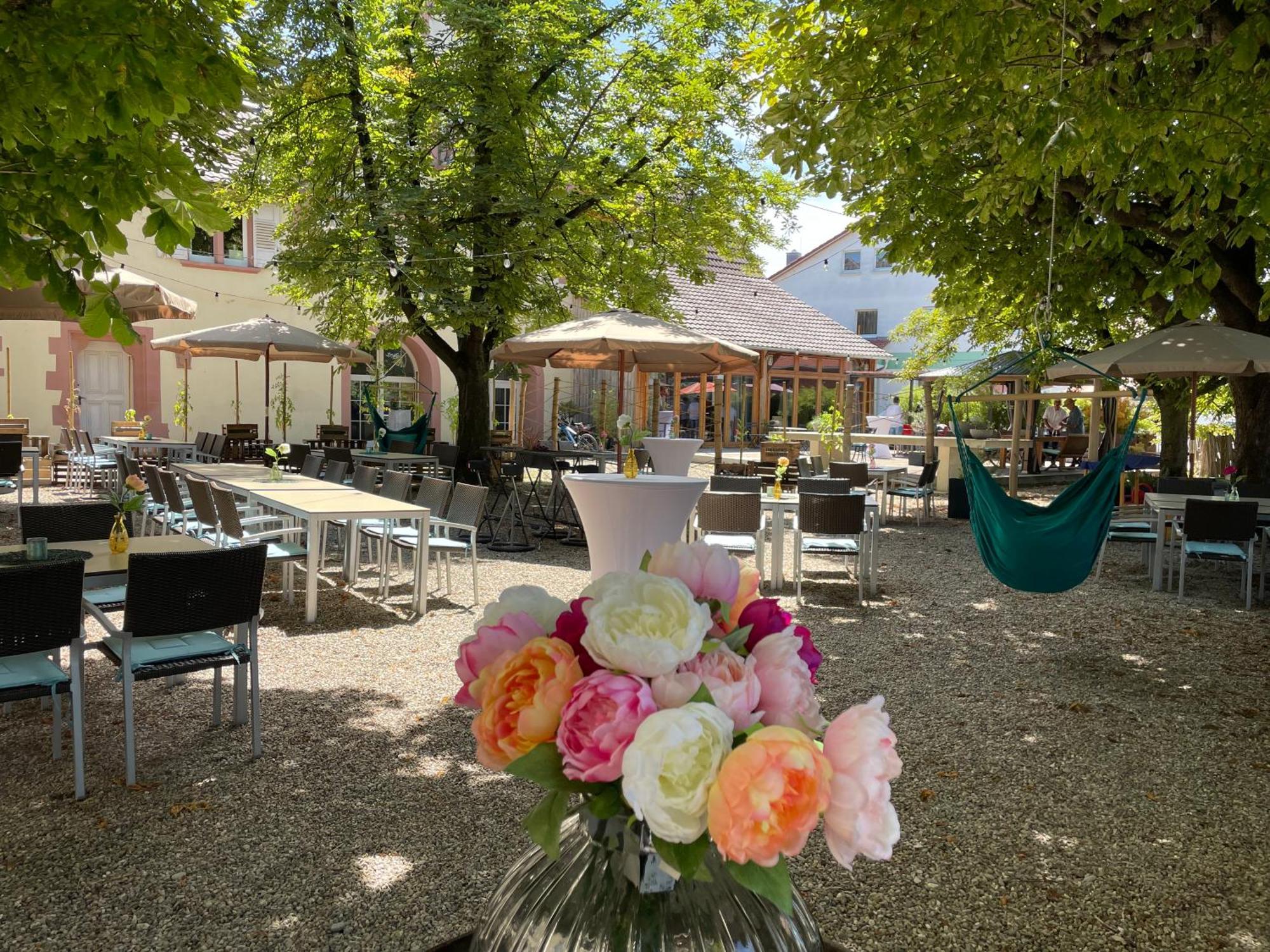 Zum Rayers Cafe-Restaurant & Boutique-Hotel Niederrotweil Dış mekan fotoğraf