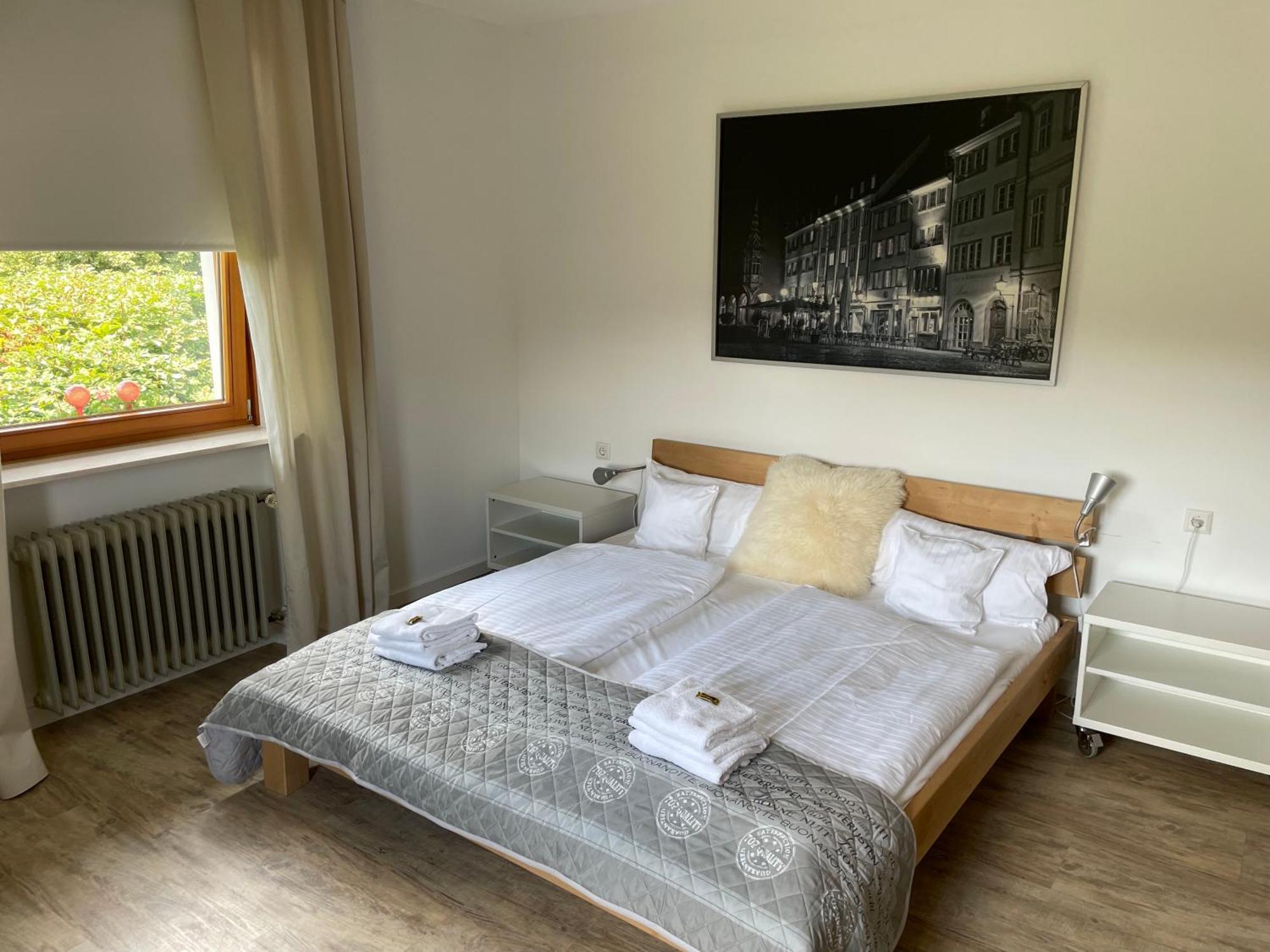 Zum Rayers Cafe-Restaurant & Boutique-Hotel Niederrotweil Oda fotoğraf