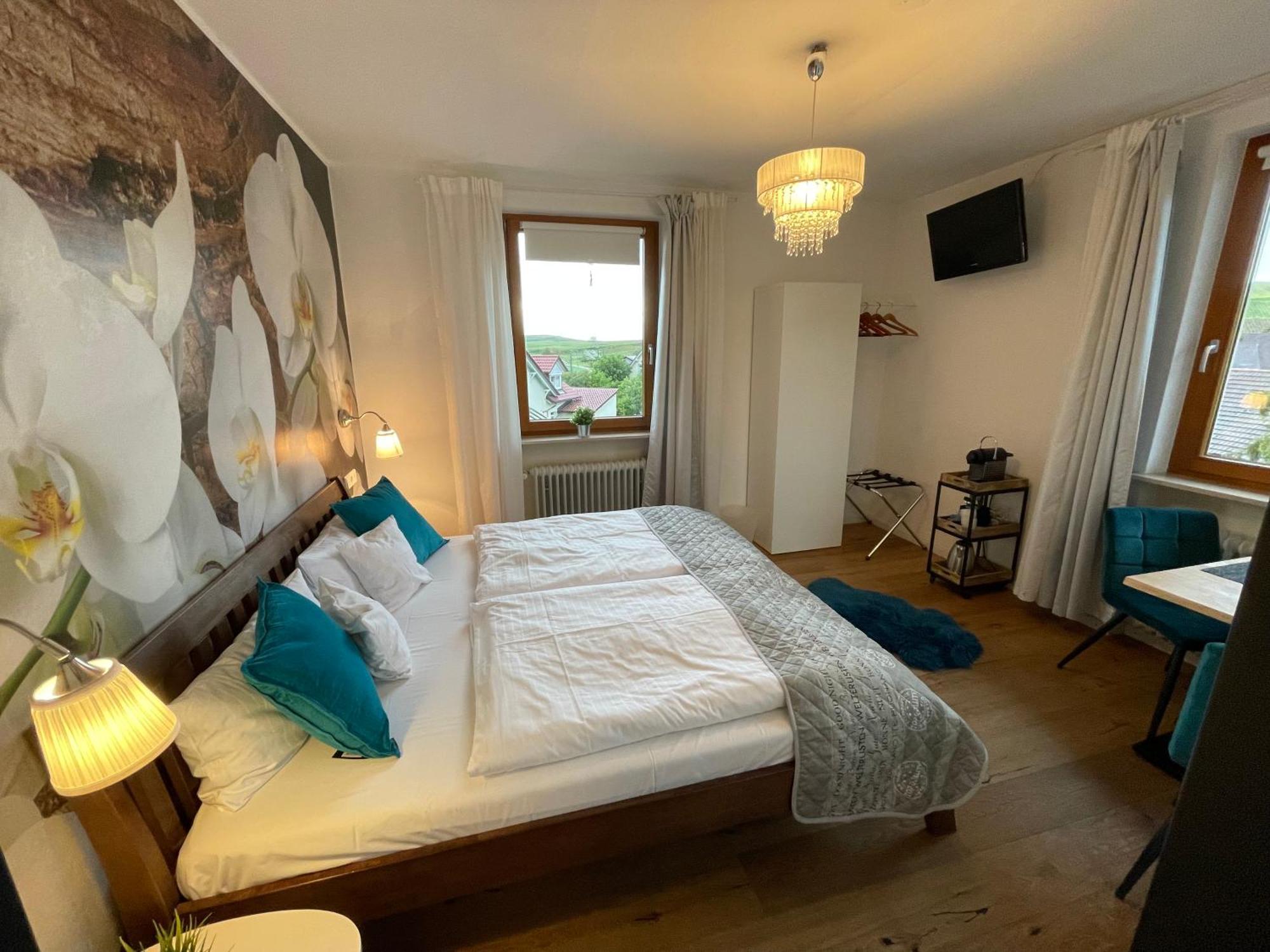 Zum Rayers Cafe-Restaurant & Boutique-Hotel Niederrotweil Oda fotoğraf