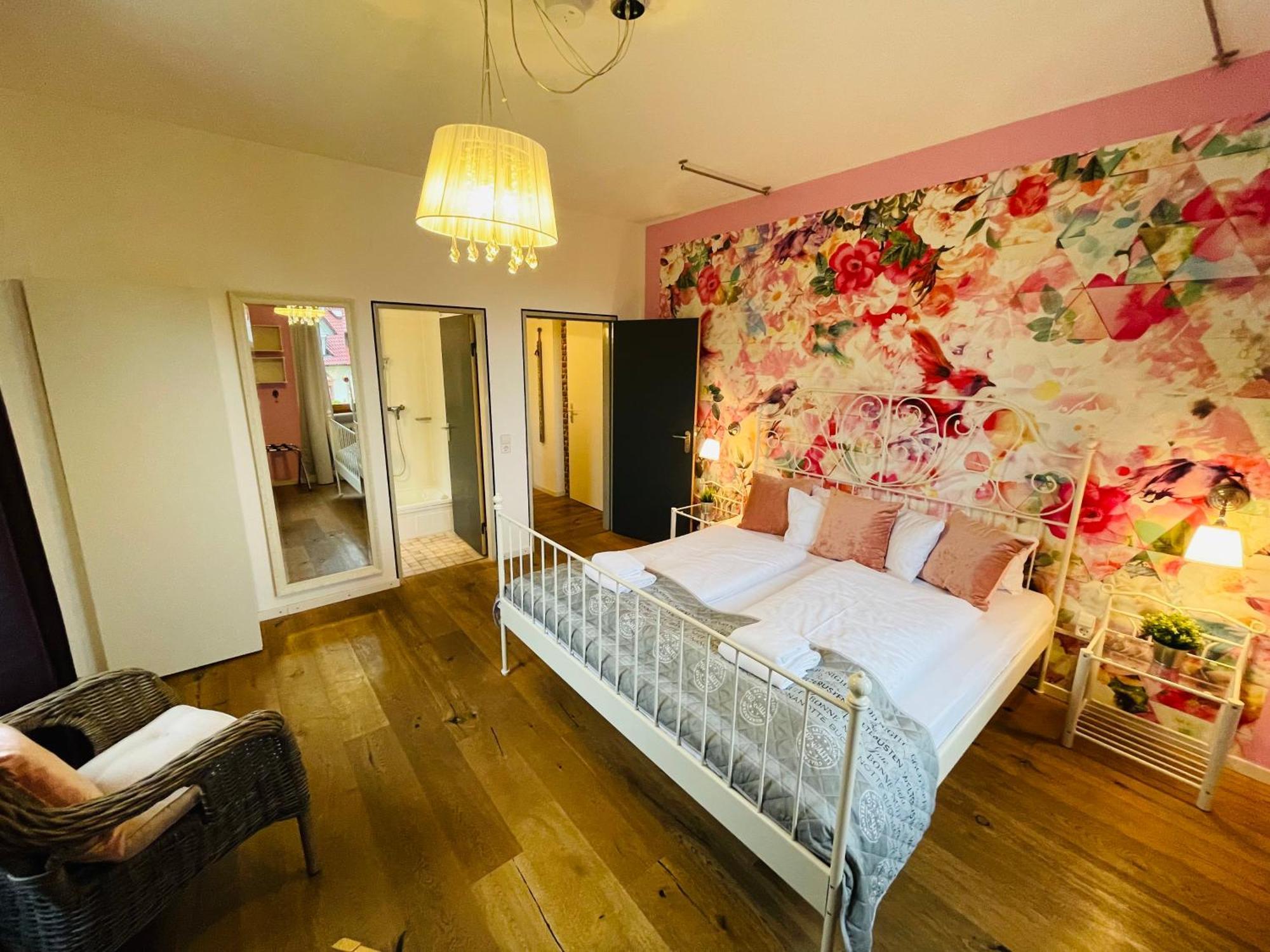 Zum Rayers Cafe-Restaurant & Boutique-Hotel Niederrotweil Oda fotoğraf