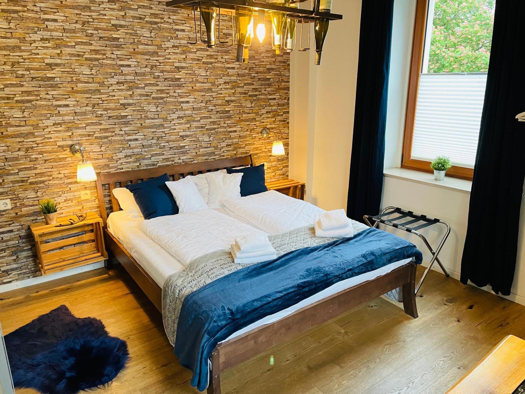 Zum Rayers Cafe-Restaurant & Boutique-Hotel Niederrotweil Oda fotoğraf