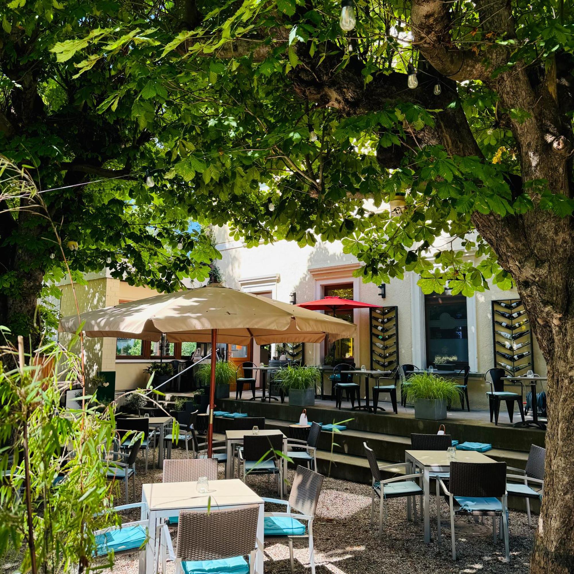 Zum Rayers Cafe-Restaurant & Boutique-Hotel Niederrotweil Dış mekan fotoğraf